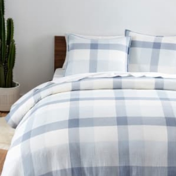 UGG Bedding Ugg Plaid Comforter Set Queen Size Poshmark
